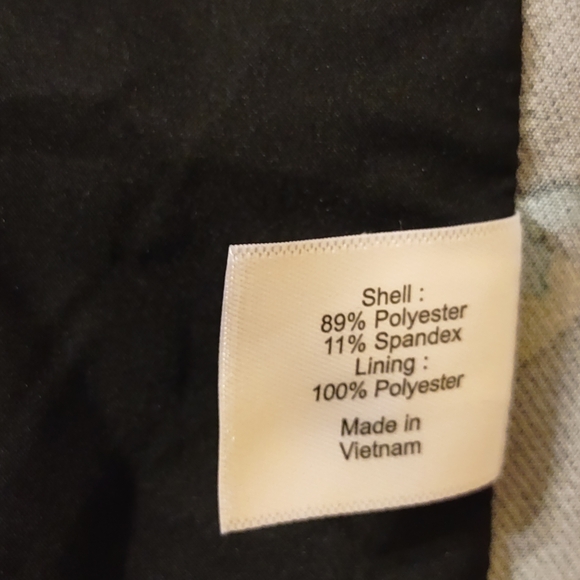 Lane Bryant Black Blazer with Pink and Red Floral Design - Picture 4 of 5